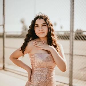 Meet your Posher, Casey